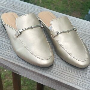 Rachel Zoe Women’s Gold Faux Leather Mules